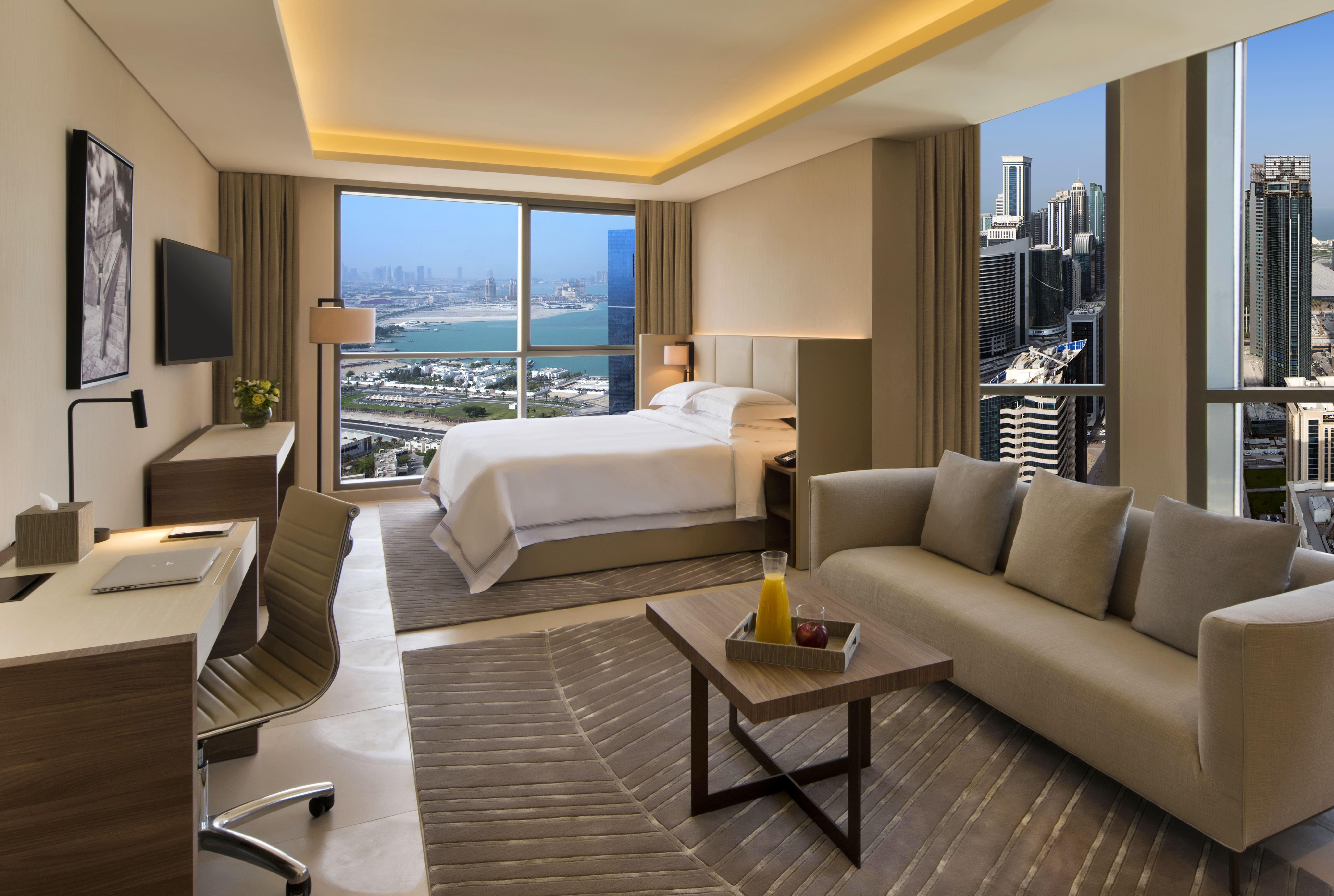 Voco Doha West Bay Suites By Ihg Экстерьер фото A guest room at the hotel