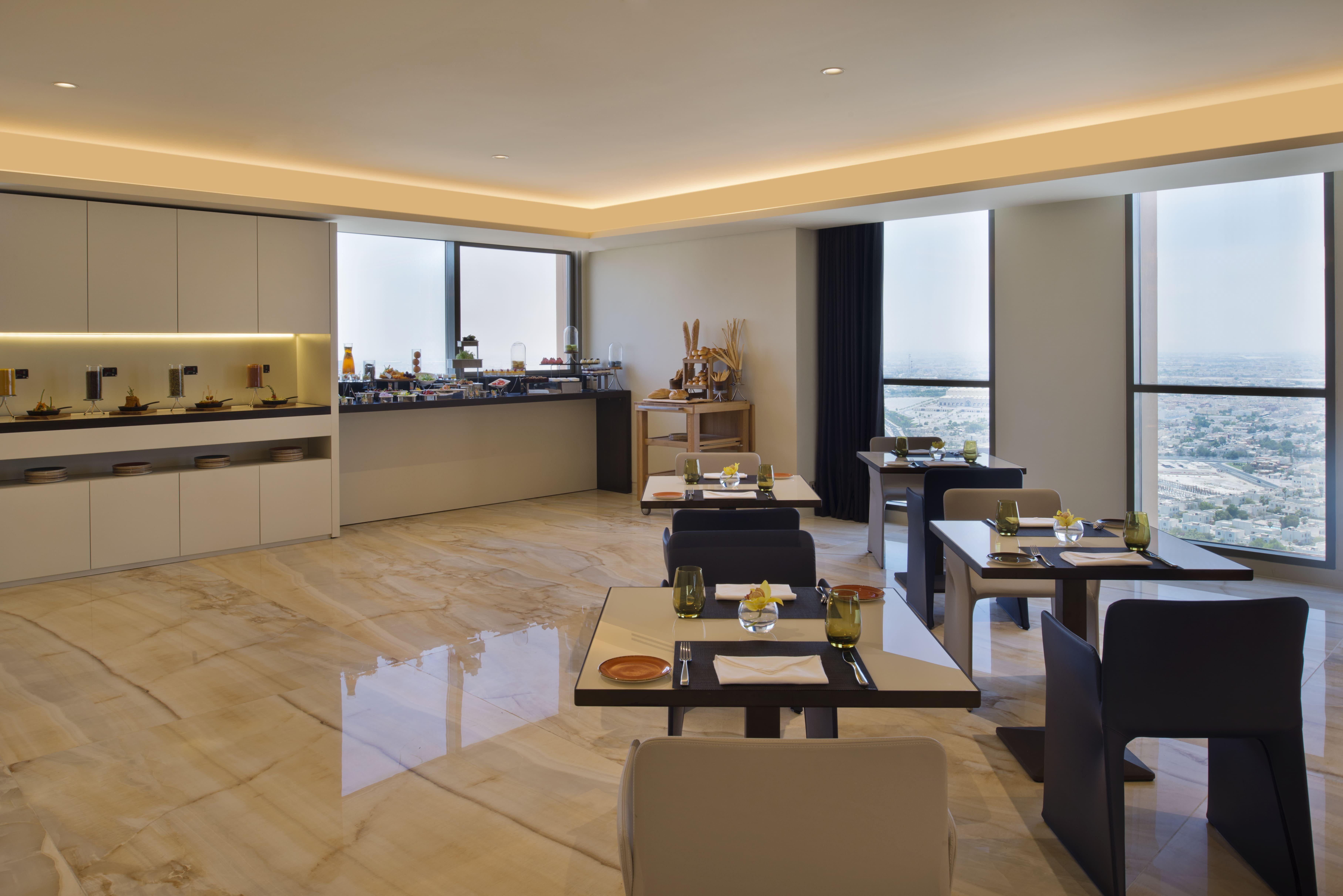 Voco Doha West Bay Suites By Ihg Экстерьер фото The Kitchen